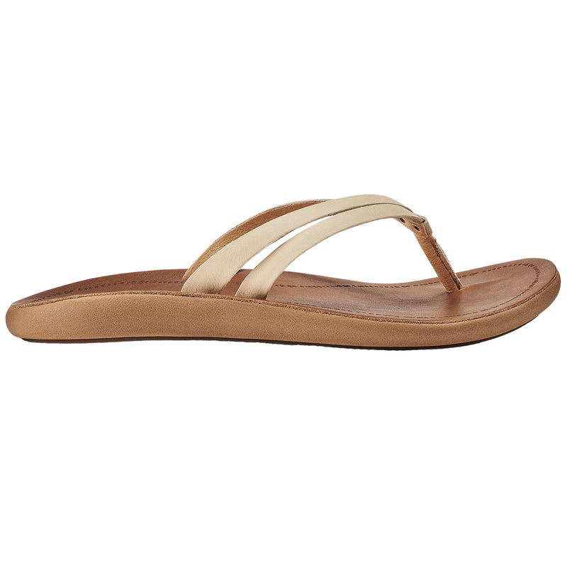 Load image into Gallery viewer, OluKai Women's Kāpehe Luana Leather Beach Sandals 2
