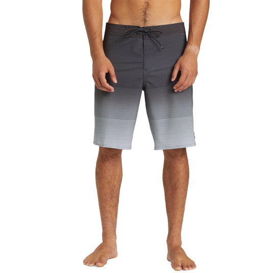 Quiksilver Surfsilk Massive 20" Boardshorts 3