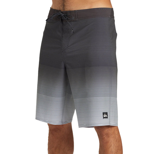 Quiksilver Surfsilk Massive 20" Boardshorts 7
