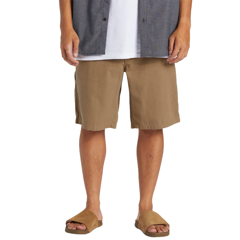 Load image into Gallery viewer, Quiksilver Carpenter Shorts 3
