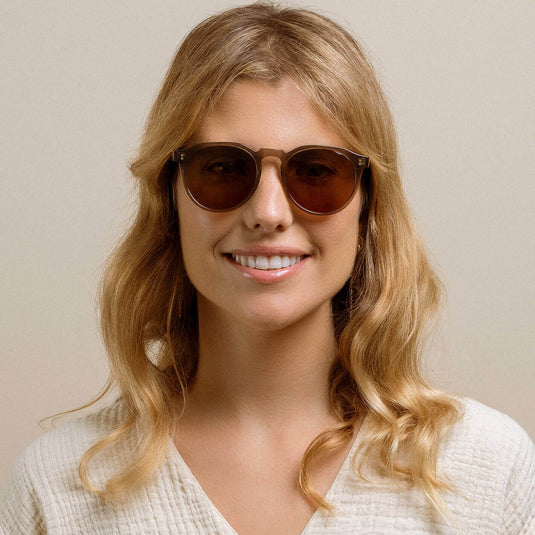 RAEN Remmy Polarized Sunglasses - Ghost/Vibrant Brown 5