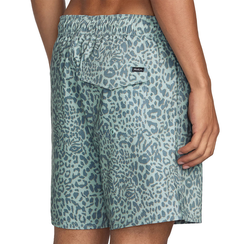Load image into Gallery viewer, RVCA Barnes Elastic 17" Boardshorts 7
