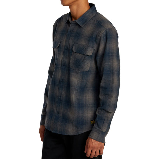 RVCA Dayshift Long Sleeve Button-Up Flannel Shirt - Smoke 2