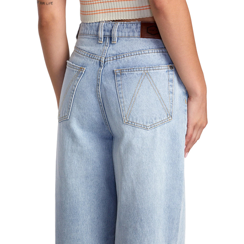 Load image into Gallery viewer, RVCA Women's Coco Denim Jeans 7
