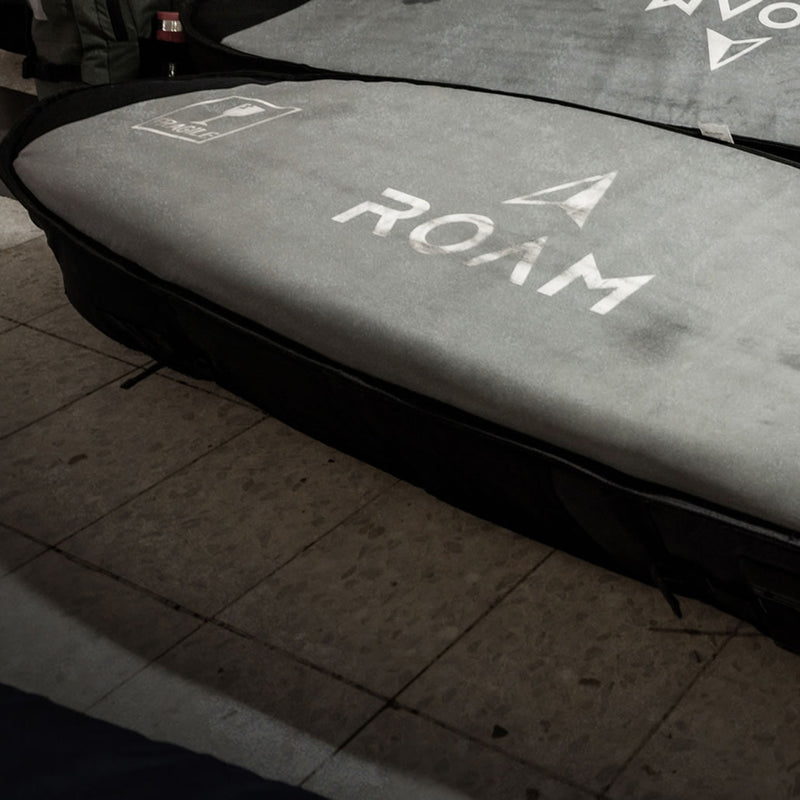 Load image into Gallery viewer, Roam Coffin Wheelie Travel Surfboard Bag 9
