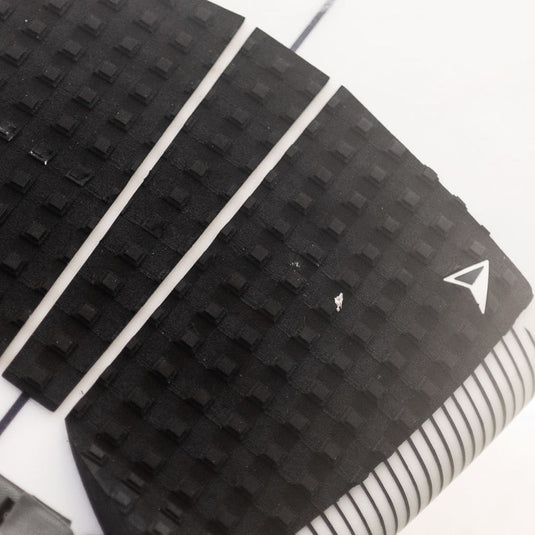 Roam Fish 2 + 1 Traction Pad 3