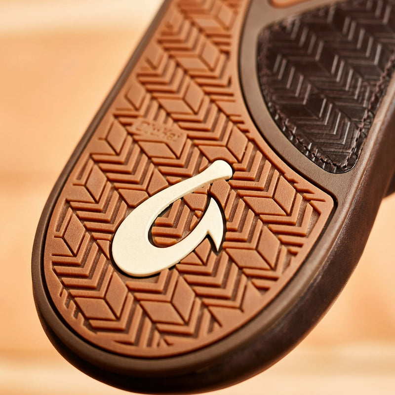 Load image into Gallery viewer, OluKai ‘Ilikai Sandals 8
