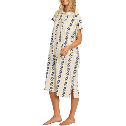 Sisstr Women's Charlie Hooded Towel Changing Poncho