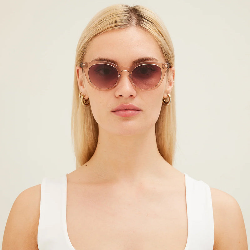 Load image into Gallery viewer, Sito Now Or Never Sunglasses - Syrah/Amethyst Gradient 3
