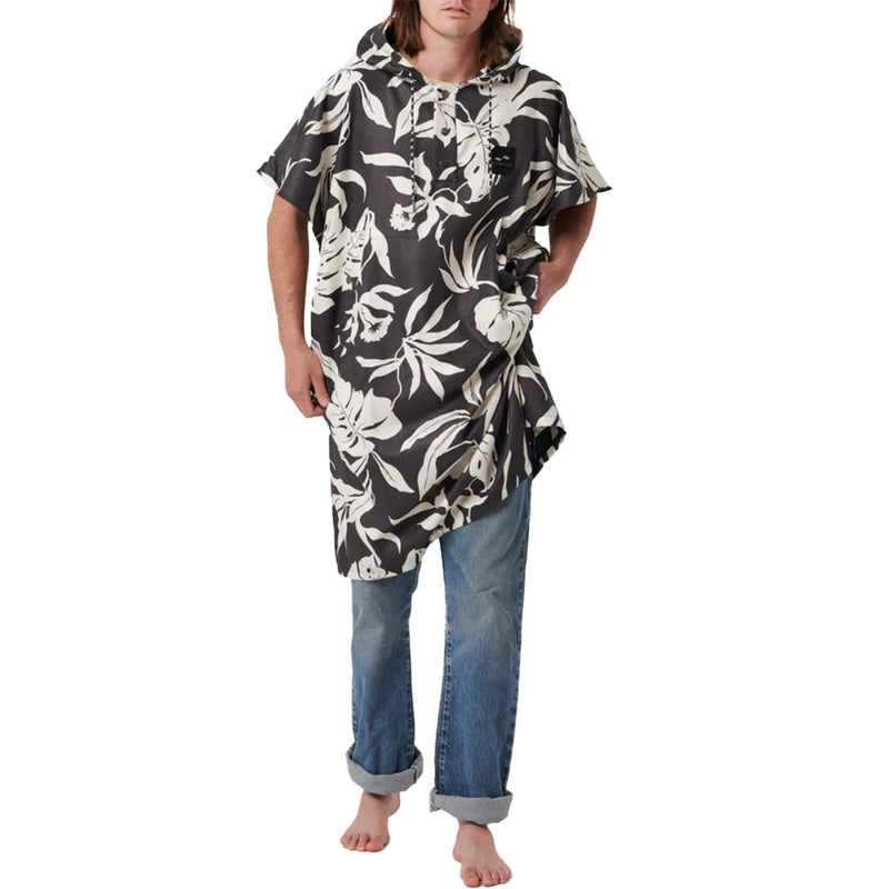 Load image into Gallery viewer, Slowtide Hauke Quick-Dry Hooded Changing Poncho 4
