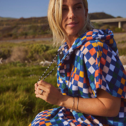 Slowtide Sundown Hooded Changing Poncho 10