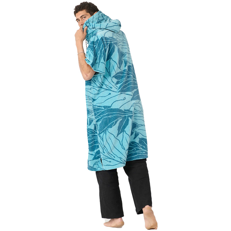 Load image into Gallery viewer, Slowtide Ulu Hooded Changing Poncho 7
