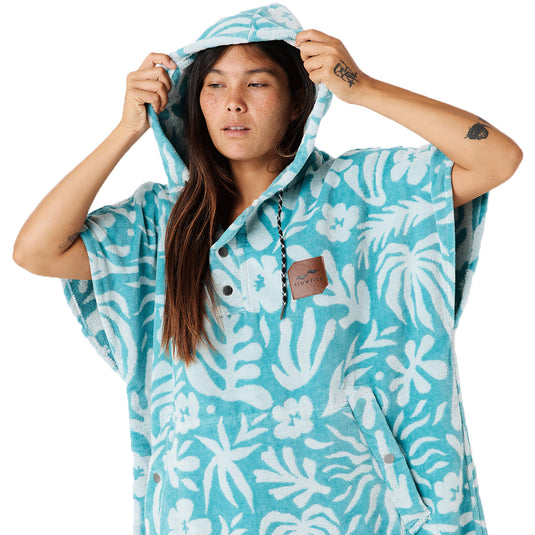 Slowtide Sunny Hooded Changing Poncho 3