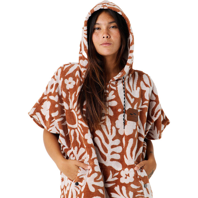Load image into Gallery viewer, Slowtide Sunny Hooded Changing Poncho 11
