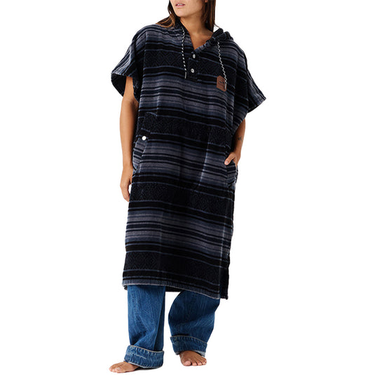 Slowtide Oso Hooded Changing Poncho 1