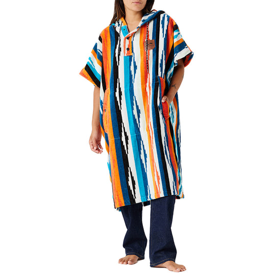 Slowtide Duvall Hooded Changing Poncho 1