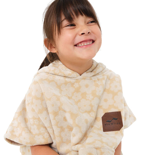 Slowtide Youth Ginny Hooded Changing Poncho 6
