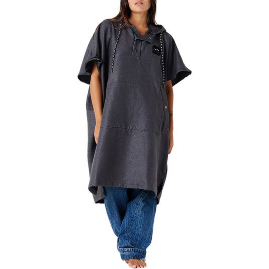 Slowtide Daybreak Quick-Dry Hooded Changing Poncho 1