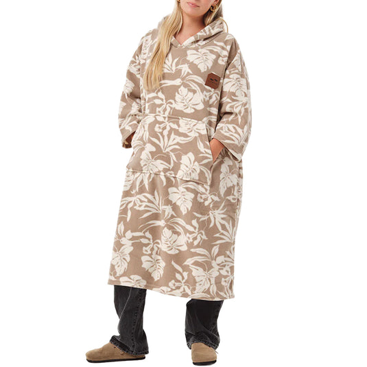 Slowtide Hauke Chilling Fleece Hooded Changing Poncho 1