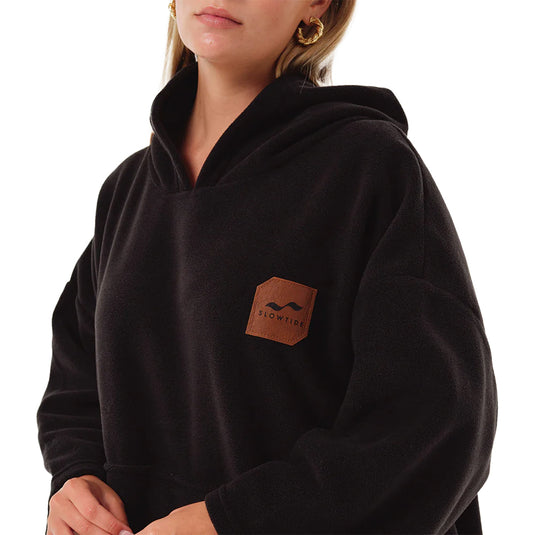Slowtide Everyday Chilling Fleece Hooded Changing Poncho 3