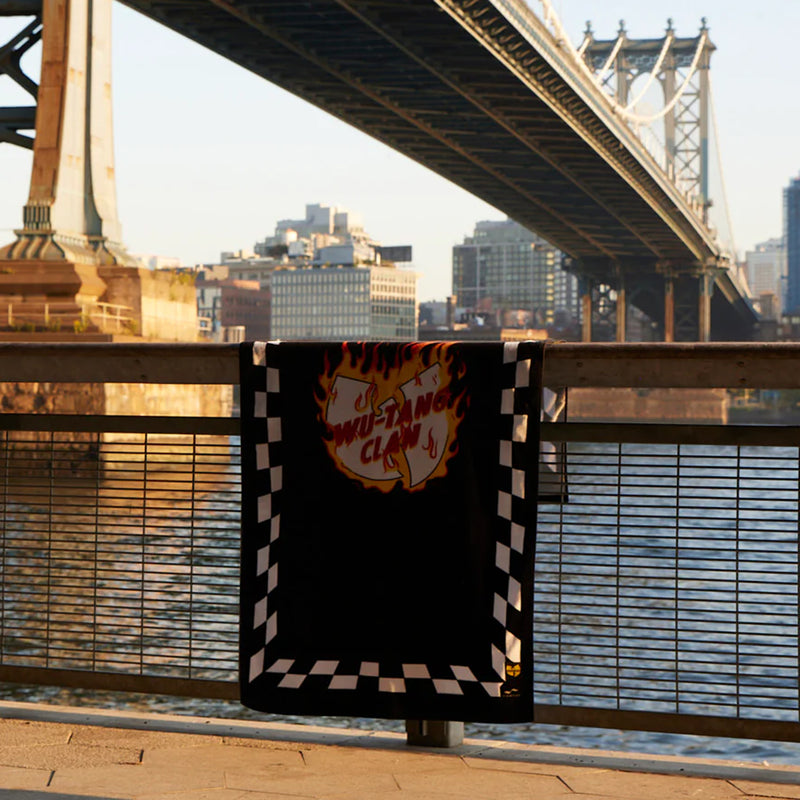 Load image into Gallery viewer, Slowtide Blocks On Fire Beach Towel 4
