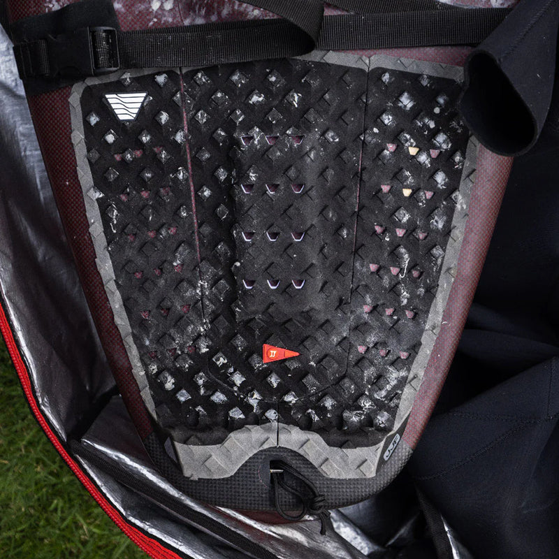 Load image into Gallery viewer, VEIA Florence JJF Squash Tail Remixed Pro 3-Piece Traction Pad • 2025 12
