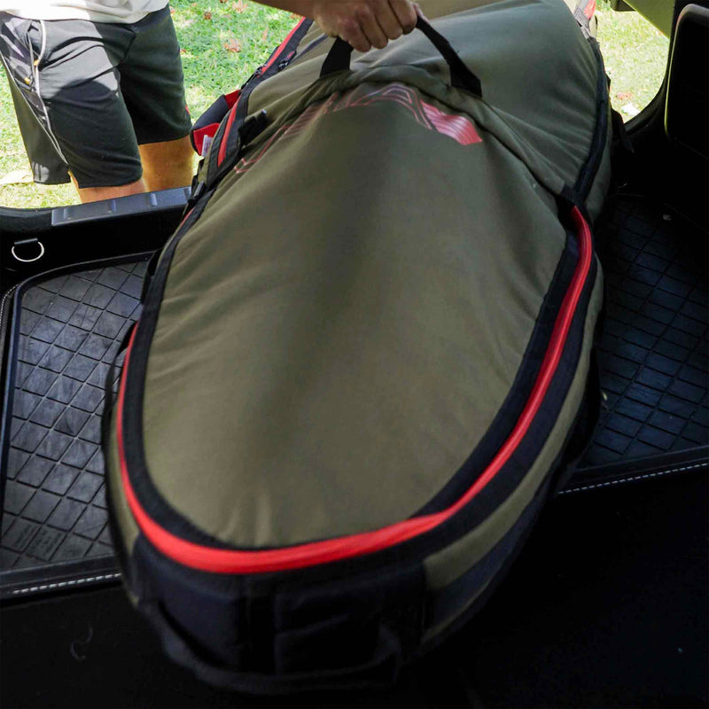 Load image into Gallery viewer, VEIA Explorer Shortboard 2-Board Day/Travel Surfboard Bag 9
