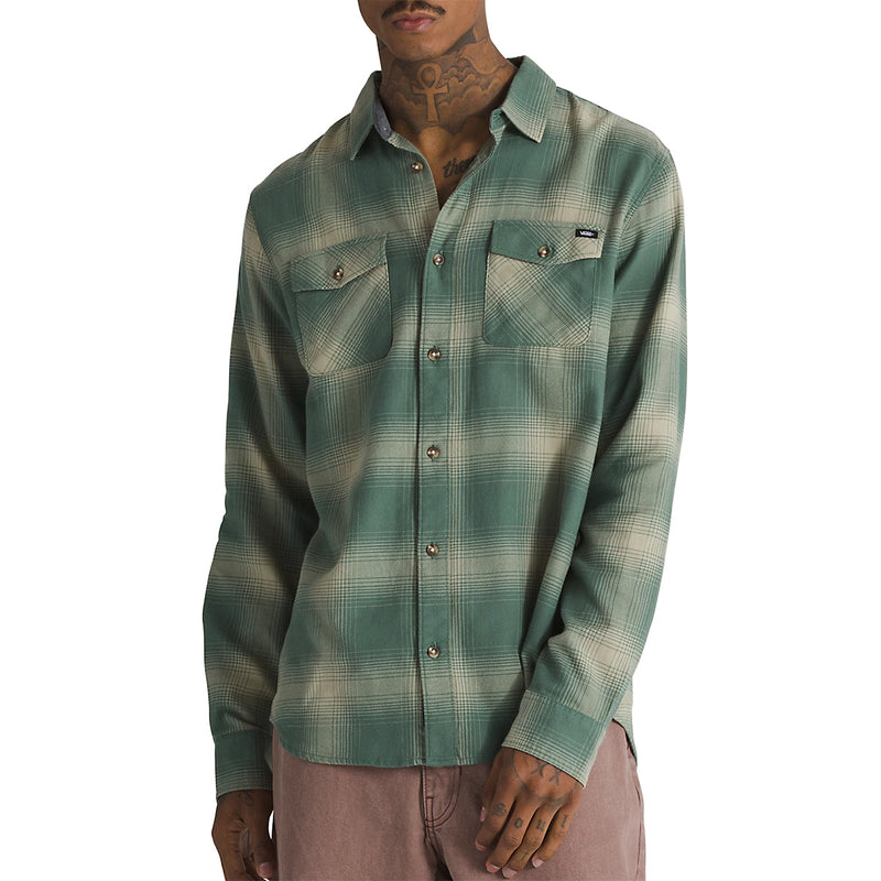 Load image into Gallery viewer, Vans Monterey III Long Sleeve Button-Up Flannel Shirt 7
