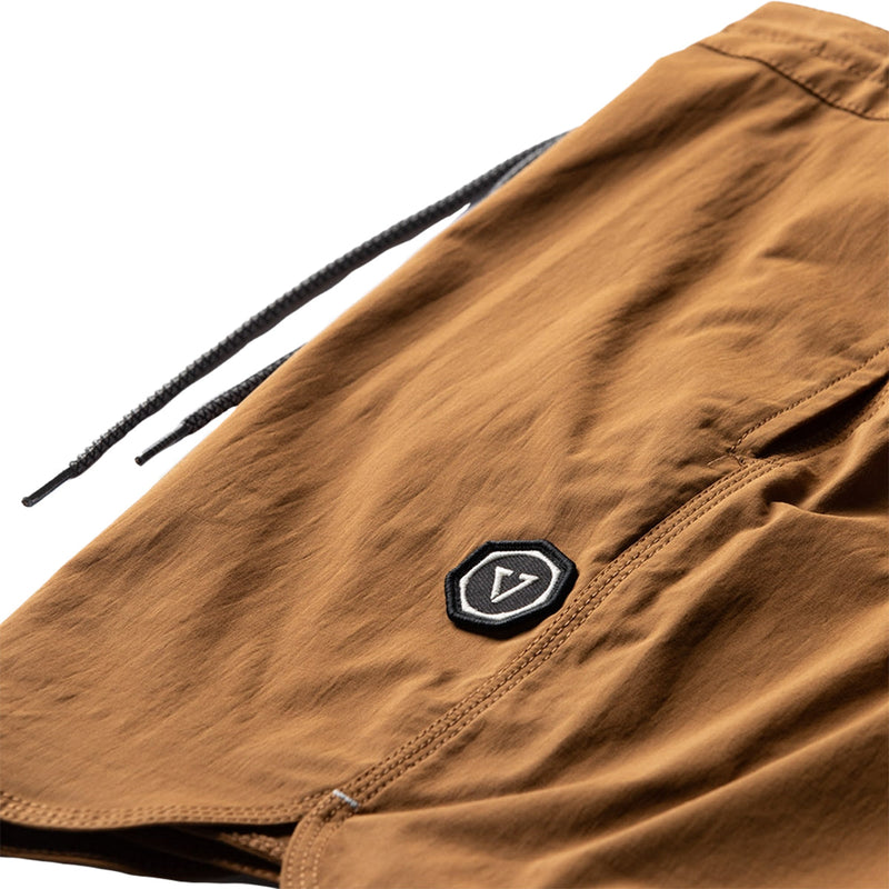 Load image into Gallery viewer, Vissla Visions 17.5" Boardshorts 4
