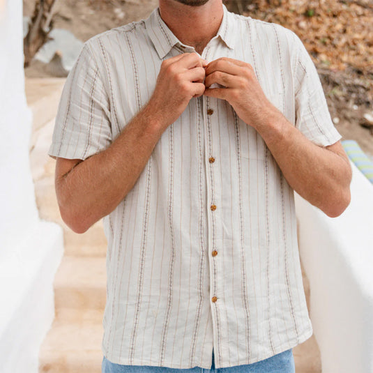 Vissla Linen Pin Short Sleeve Button-Up Shirt 4