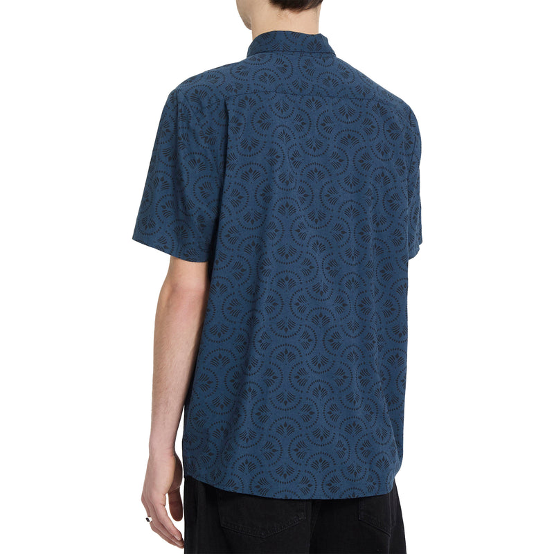 Load image into Gallery viewer, Volcom Scaler Stone Short Sleeve Button-Up Shirt 2
