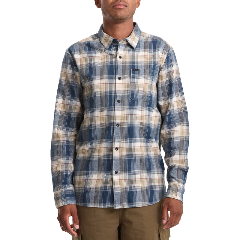 Load image into Gallery viewer, Volcom Caden Plaid Long Sleeve Button-Up Flannel Shirt 1
