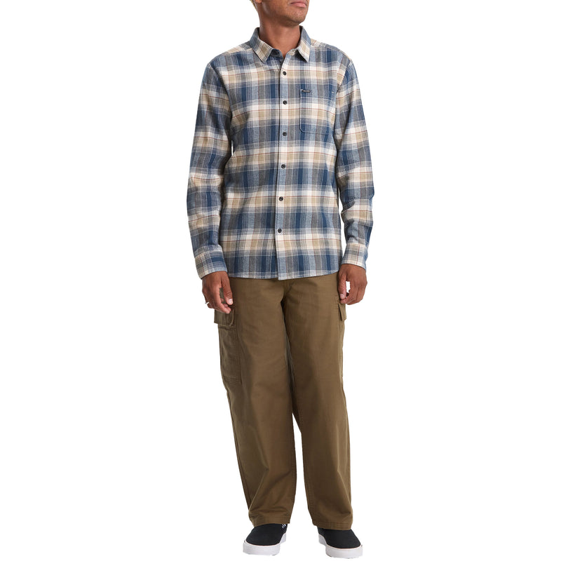 Load image into Gallery viewer, Volcom Caden Plaid Long Sleeve Button-Up Flannel Shirt 5
