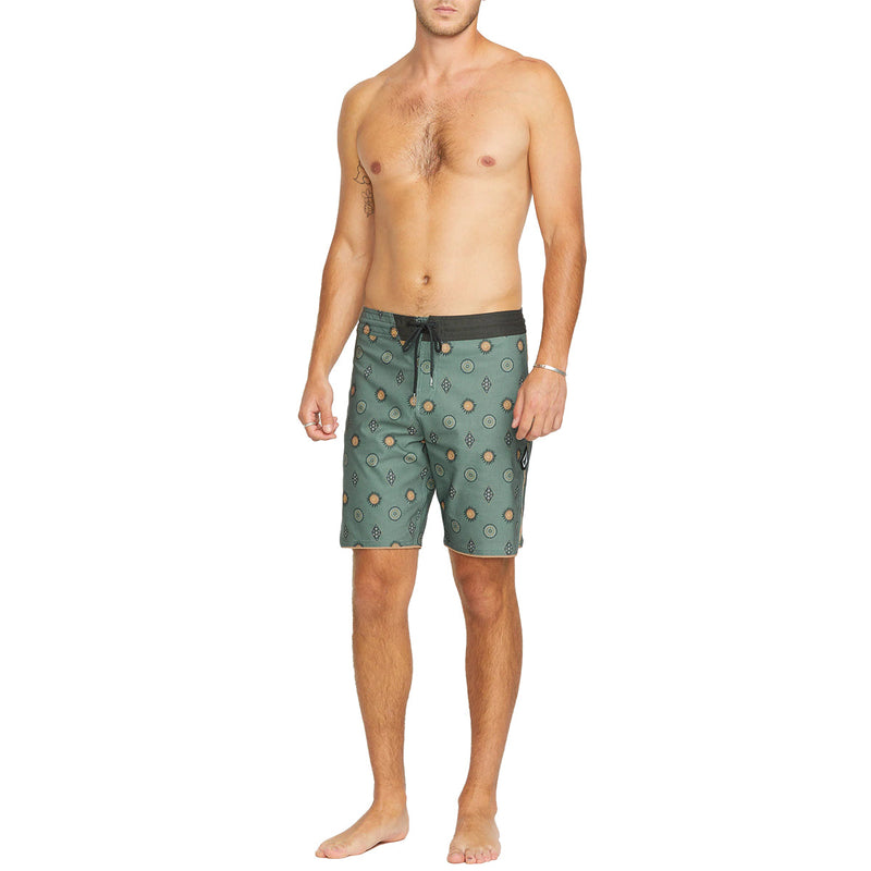 Load image into Gallery viewer, Volcom Mister Fib Scallop Stoney Trunks 19" Boardshorts 6
