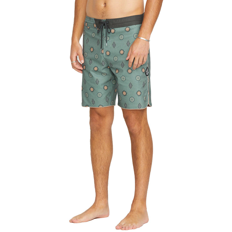 Load image into Gallery viewer, Volcom Mister Fib Scallop Stoney Trunks 19" Boardshorts 4
