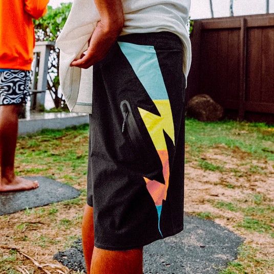Volcom Zapped Liberators Trunks 19" Boardshorts 3