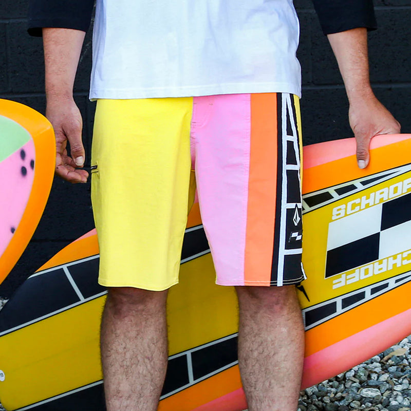 Load image into Gallery viewer, Volcom Schroff Liberators Trunks 20" Boardshorts 7
