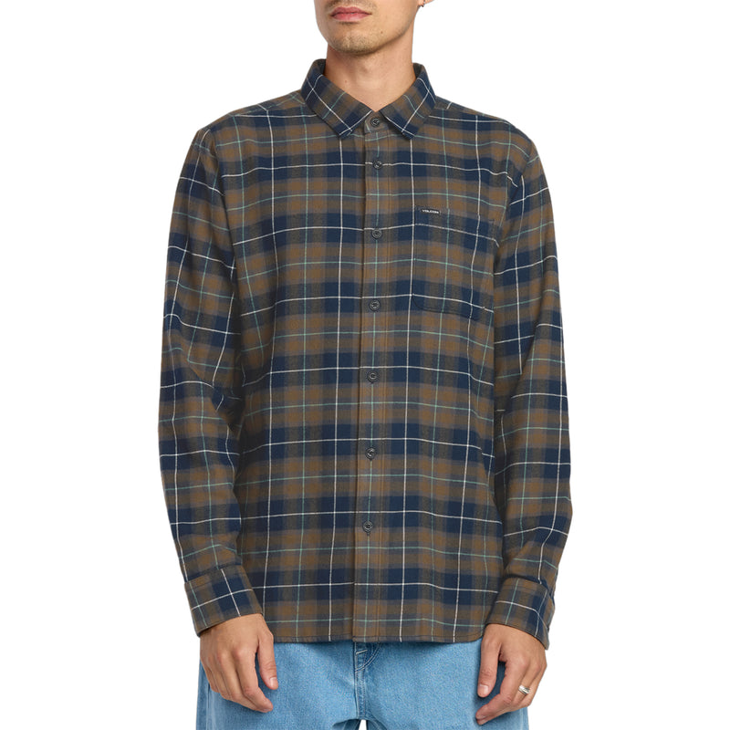 Load image into Gallery viewer, Volcom Caden Plaid Long Sleeve Button-Up Flannel Shirt 1
