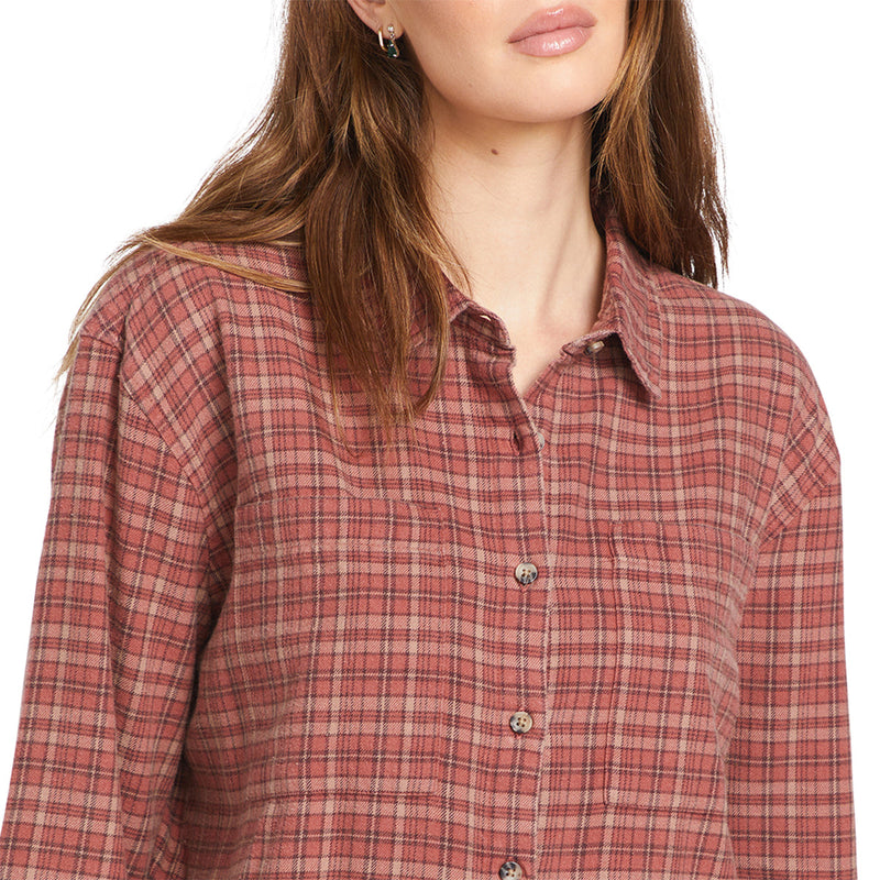Load image into Gallery viewer, Volcom Women's Plaid to Meet U 2 Long Sleeve Button-Up Flannel Shirt 3
