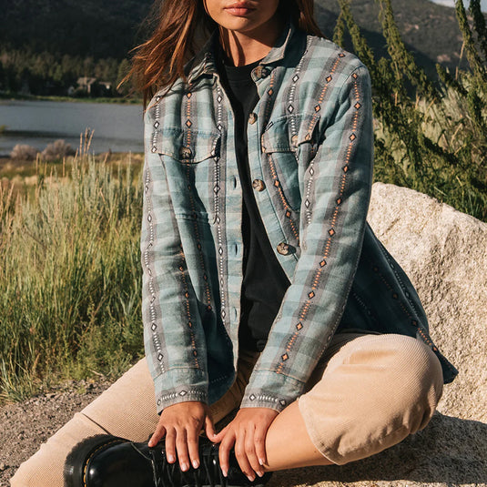 Volcom Women's Polar Boobear Flannel Shirt Jacket 5
