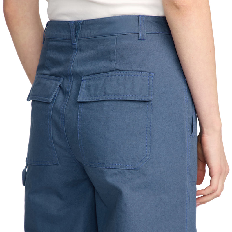 Load image into Gallery viewer, Volcom Women's Full Cut Work Pants 4
