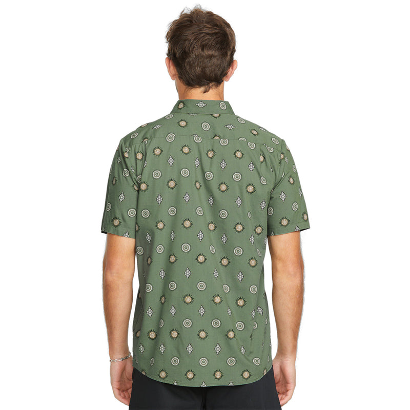 Load image into Gallery viewer, Volcom Mister Fib Short Sleeve Button-Up Shirt 2
