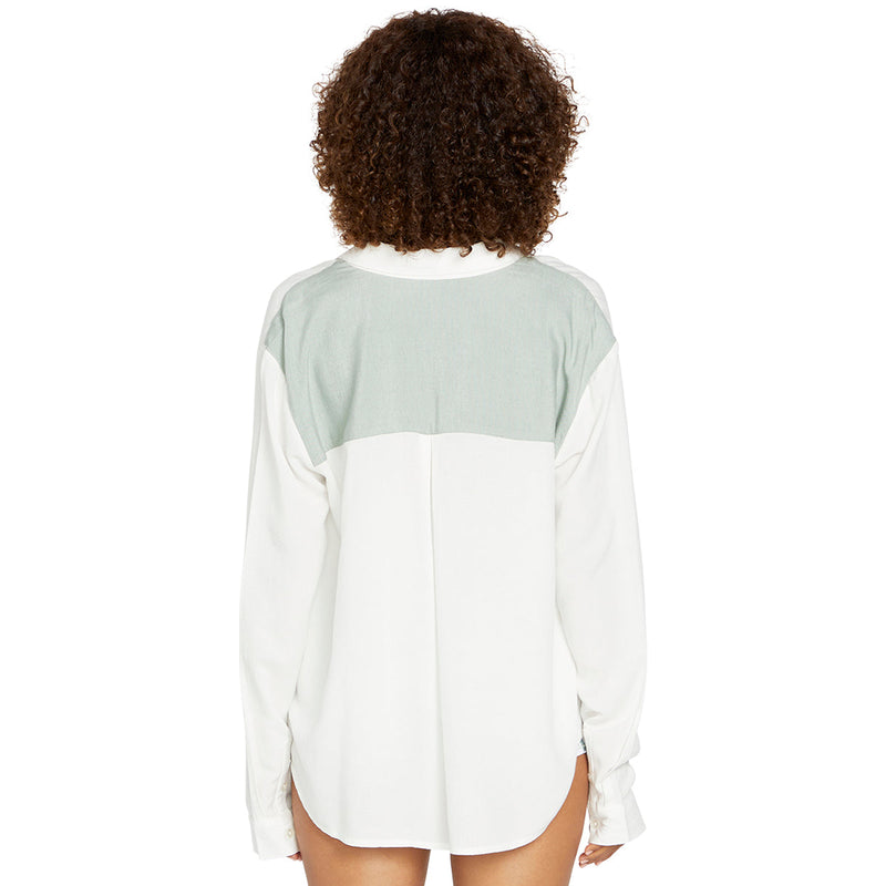 Load image into Gallery viewer, Volcom Women's Coco Ho Yoked Long Sleeve Button-Up Shirt 2
