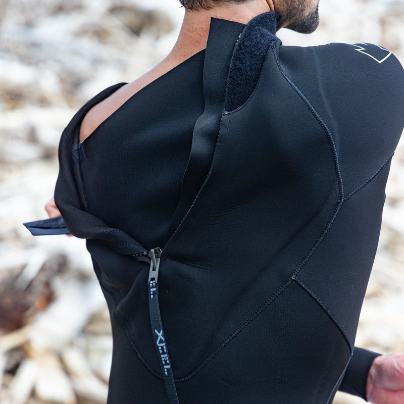 Load image into Gallery viewer, Xcel Comp 4/3 Back-Zip Wetsuit 24

