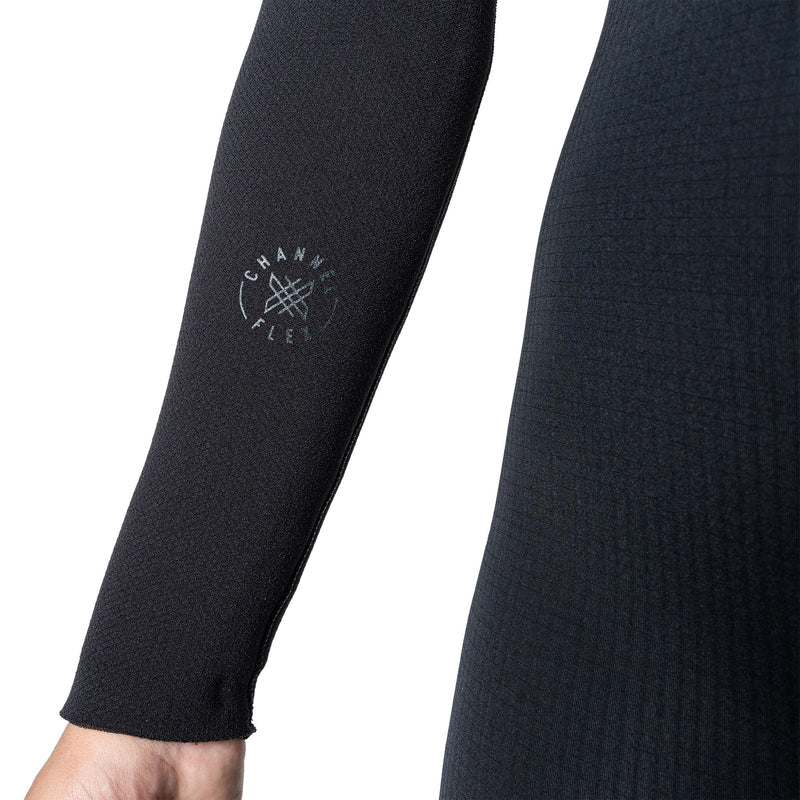 Load image into Gallery viewer, Xcel Women's Comp X 4.5/3.5 Hooded Chest-Zip Wetsuit 6
