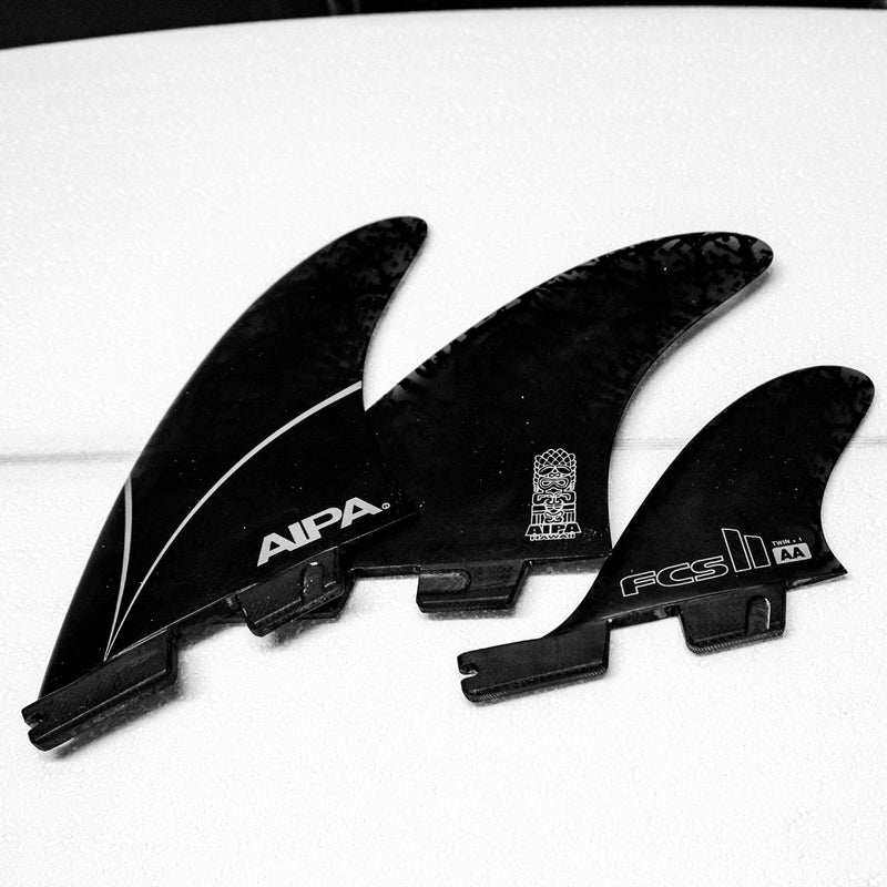 Load image into Gallery viewer, FCS II Aipa PG Twin + 1 Fin Set 5

