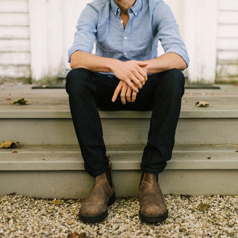 Load image into Gallery viewer, Blundstone Classics #585 Chelsea Boots 10

