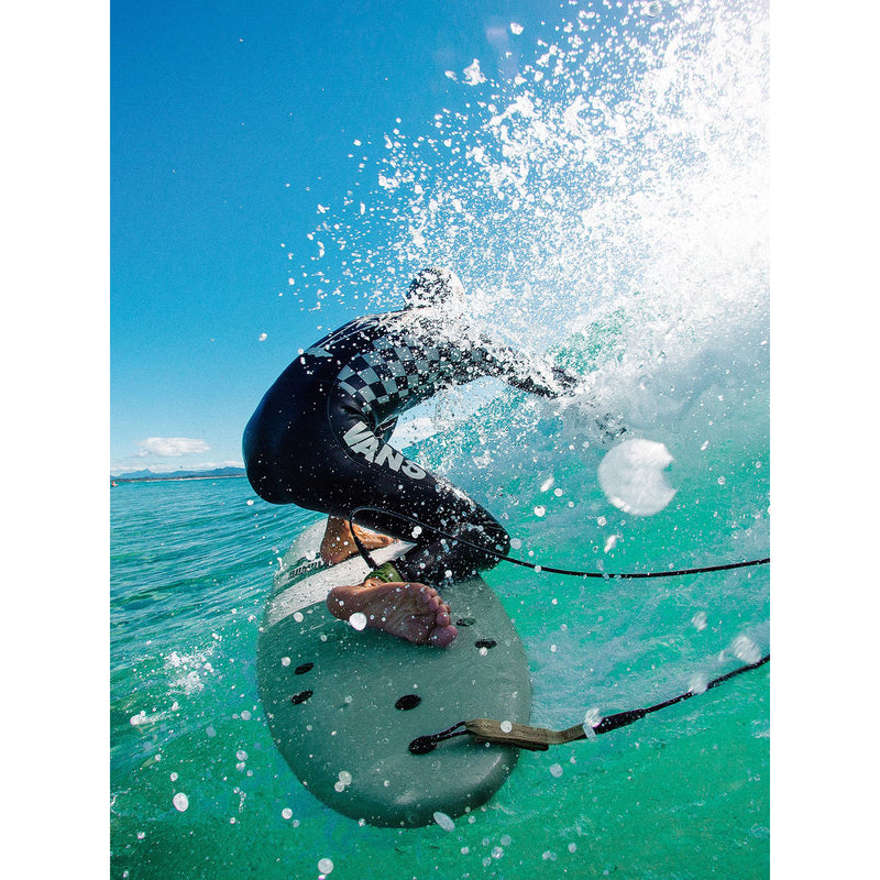 Load image into Gallery viewer, Softech Bomber 6'10 × 21 ½ × 3 Soft Surfboard - Smoke Green/White 6
