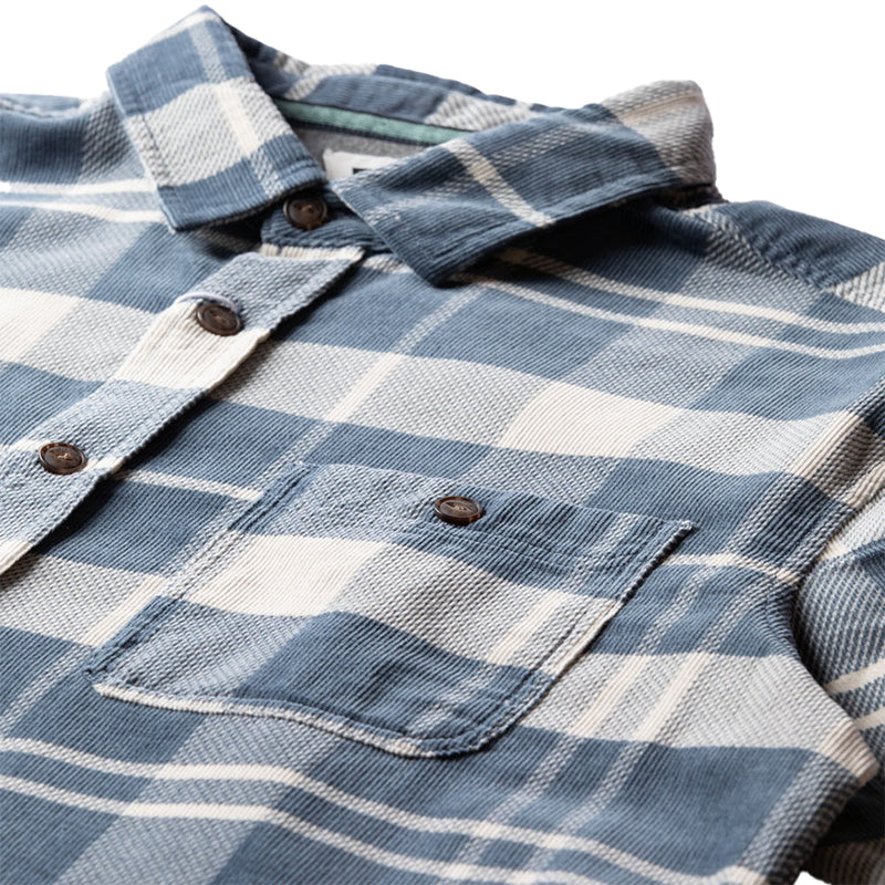 Load image into Gallery viewer, Vissla Rails Corduroy Long Sleeve Button-Up Shirt 3
