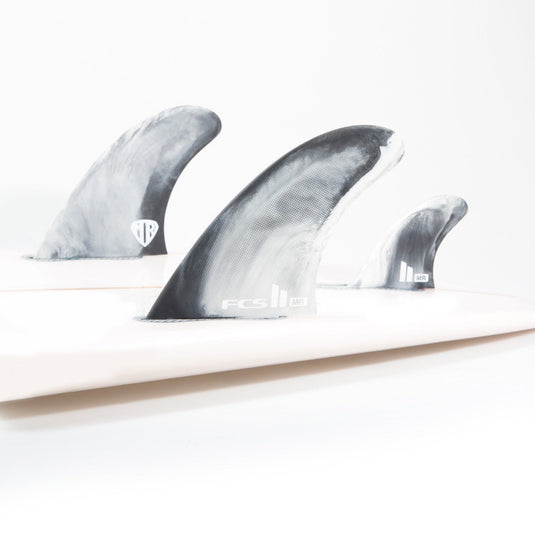 FCS II Mark Richards PC Twin + 1 Fin Set 3